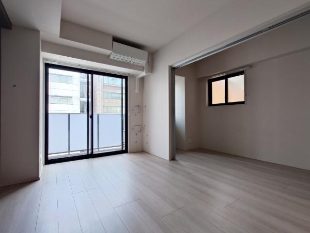 Yokohama Shigyo B.L.D 部屋画像