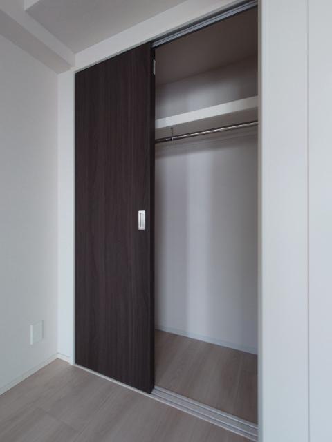Yokohama Shigyo B.L.D 部屋画像