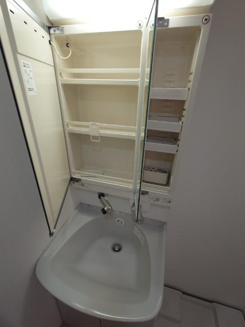 ザ・プレミアムスイートヨコハマ 部屋画像