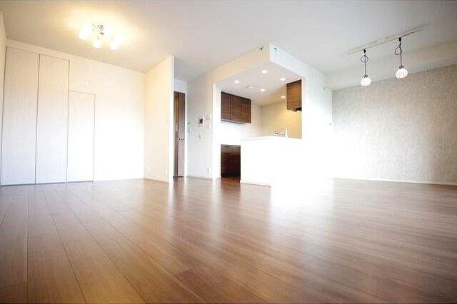 リーフィアレジデンス栗平 部屋画像