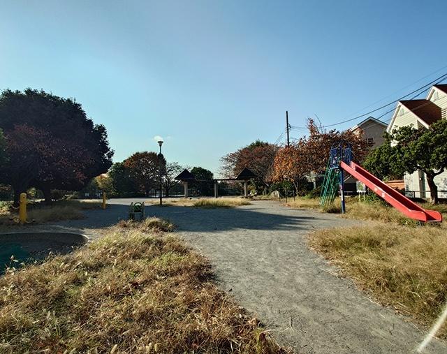 片倉北公園：1388m
