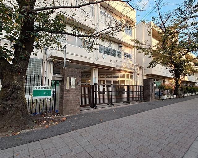 横浜市立南台小学校：632m