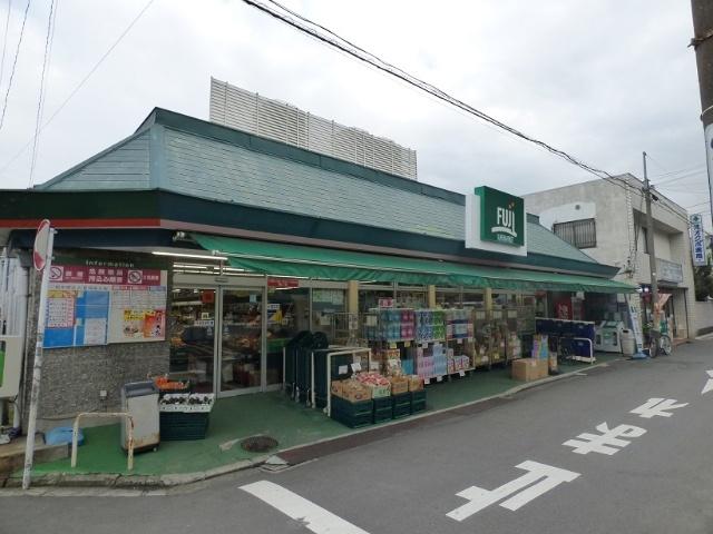 Fuji根岸橋店：439m