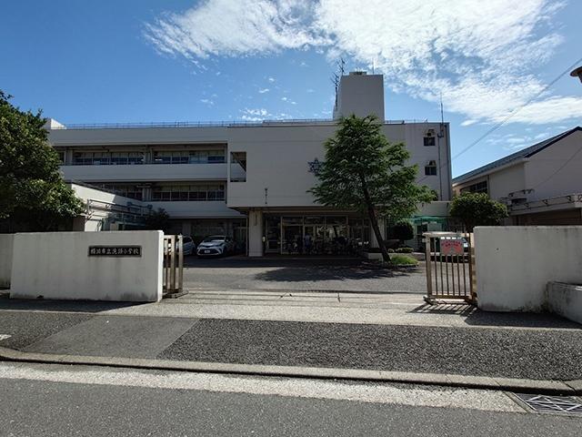 横浜市立滝頭小学校：223m