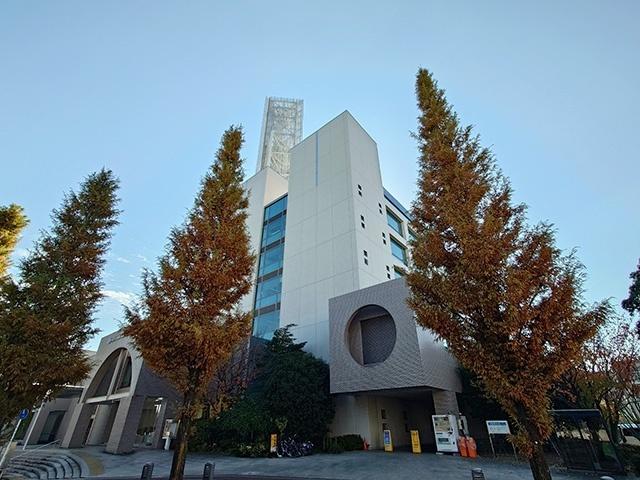 横浜市都筑区役所：3117m