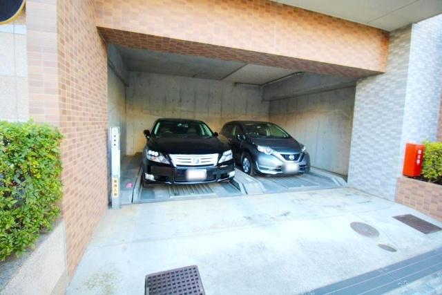 マイキャッスル平塚ロイヤルステージ 駐車場