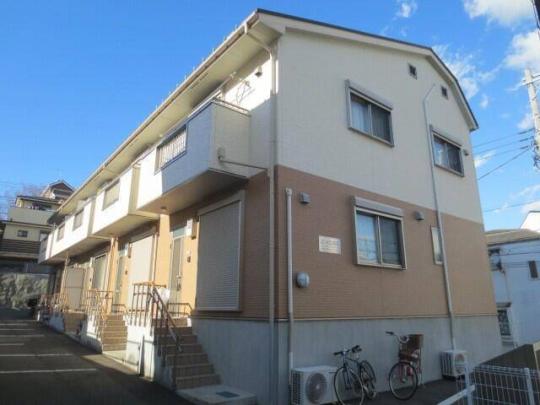 �^�E���n�E�X�ł�