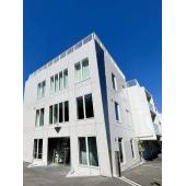 外観タイル張りです