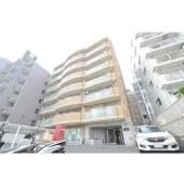 外観タイル張りです