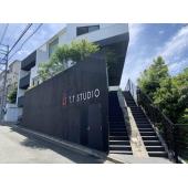 外観タイル張りです