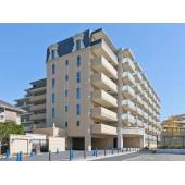 外観タイル張りです