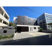 外観タイル張りです