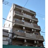 外観タイル張りです