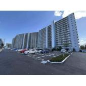 オートロック完備