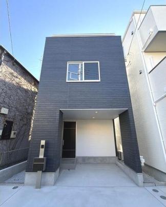 �j�����������z