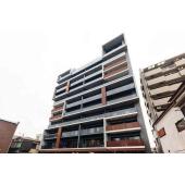 外観タイル張りです