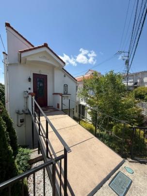 木造二階建て