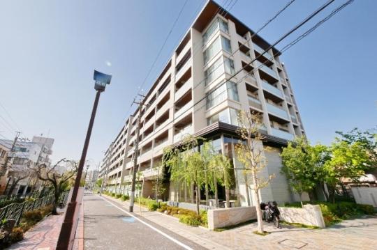 オートロック付きです