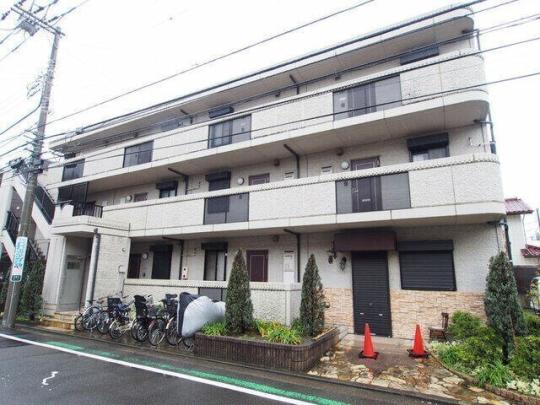 駅徒歩17分です