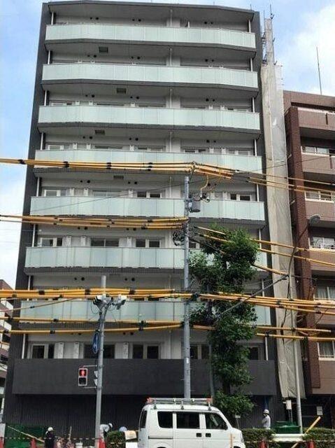 横浜駅より徒歩11分 築6年 9階建の賃貸物件