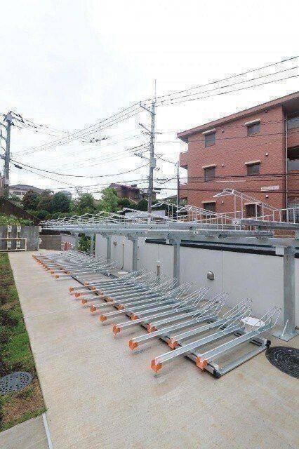 アーバンパーク宮前平ＷＥＳＴ 駐車場