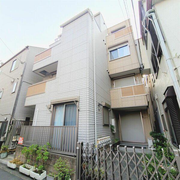 ＰｌｕｍｅＲｏｕｇｅ 外観