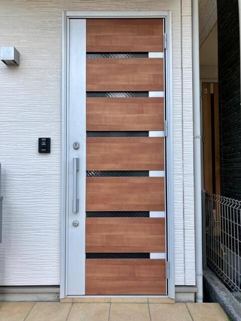 東古市場戸建 玄関