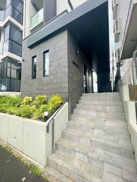 ＬＵＡＮＡ仲町台 エントランス