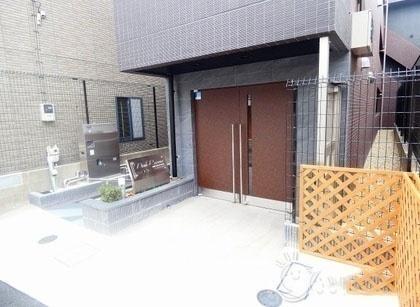 ディアレイシャス溝の口 エントランス