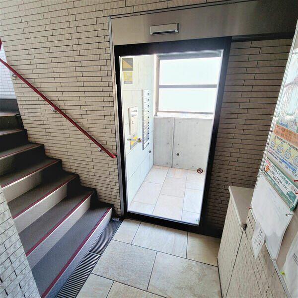 メゾンドゥファミーユ大倉山 物件画像