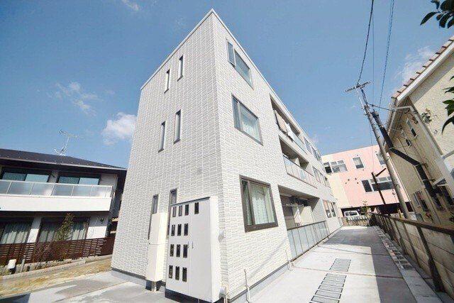ＭＡＩＳＯＮ　ＡＲＭＯＩＳＥ 外観