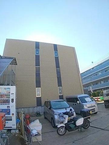 ＬＩＥＶＥ　ＦＲＯＲＡ　Ｋ 駐車場