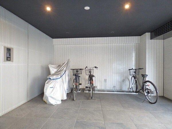 エフ・パークレジデンス横浜反町4281 駐車場