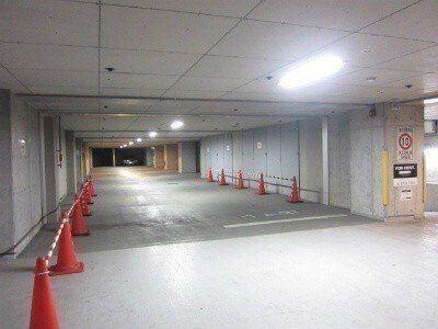 エルエープライル新横浜 駐車場