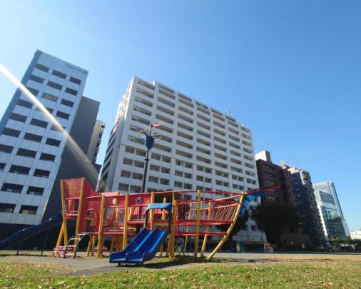 関内駅から平坦4分