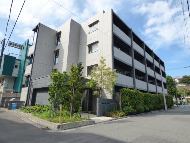 井土ヶ谷駅から5分