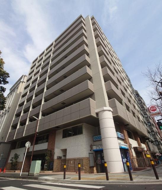 駅前立地の分譲マンション