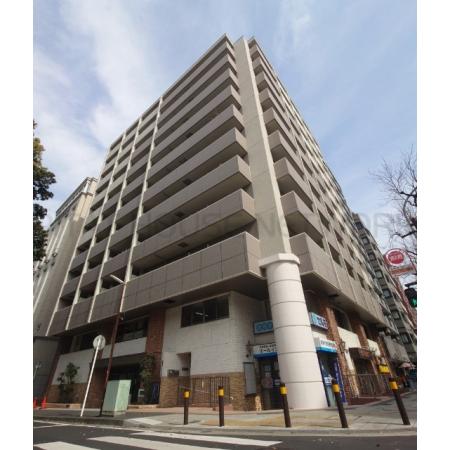 駅前立地の分譲マンション