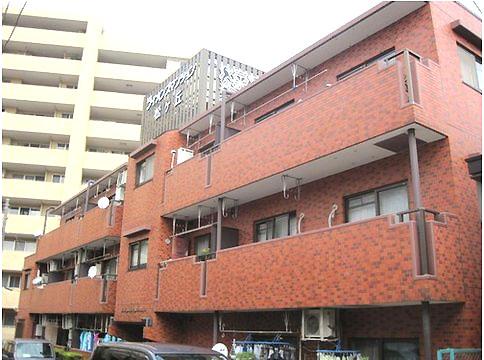 駅から5分です！！