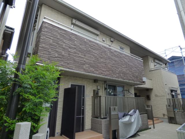 駅から平坦の便利な立地♪