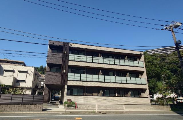 磯子駅から徒歩4分