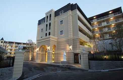 豪華な外観です