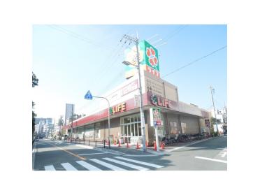 ライフ西田辺店：135m