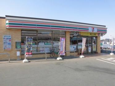 セブンイレブン守谷本町店：850m