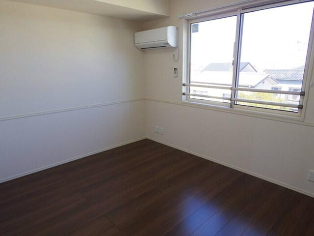 フェアマンドヴィラ（302） 部屋画像
