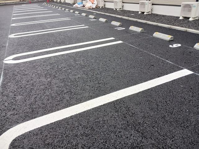 ヴィスタ　ブライト　Ｄ（205） 駐車場