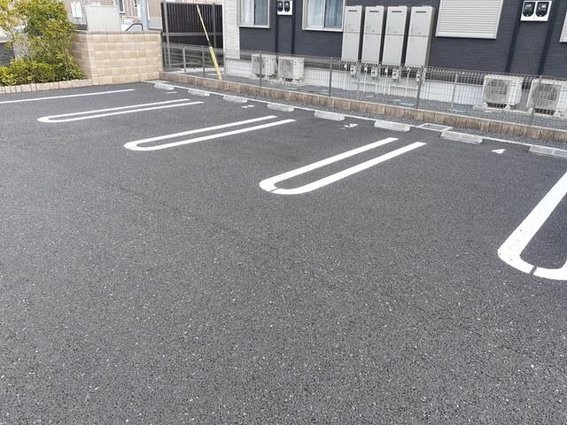 ヴェール　ポポラ（103） 駐車場