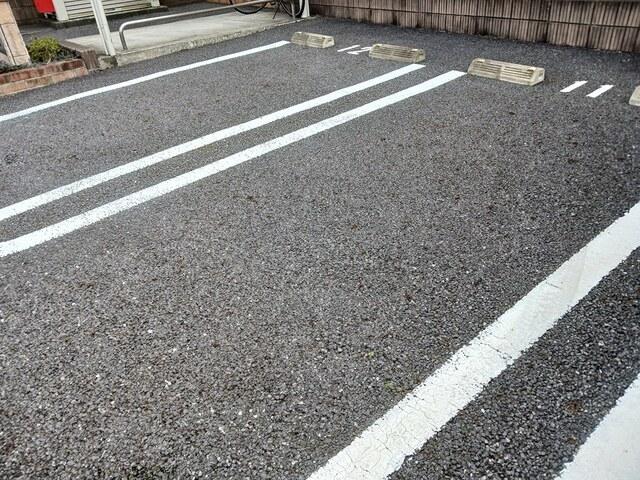 クレール　アベニール（104） 駐車場