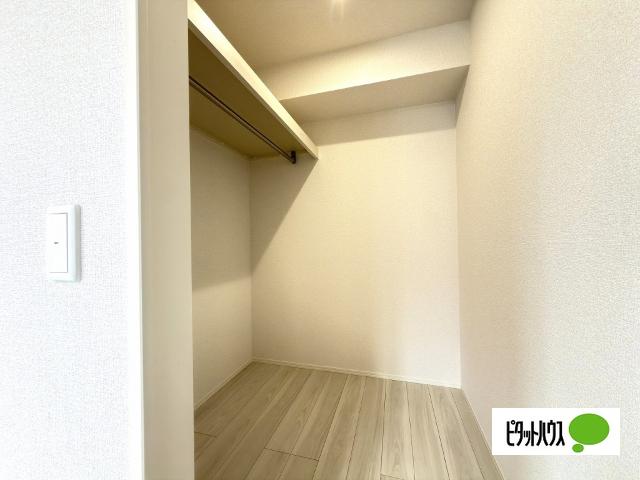 ルミエールKVII（202） 収納