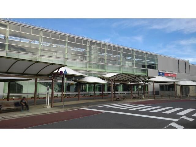 ＴＸみどりの駅：1300m